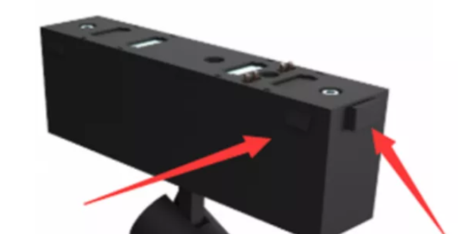 The core of the low-voltage magnetic track light is magnetic